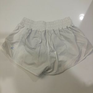 Lululemon Hotty Hot Shorts- White